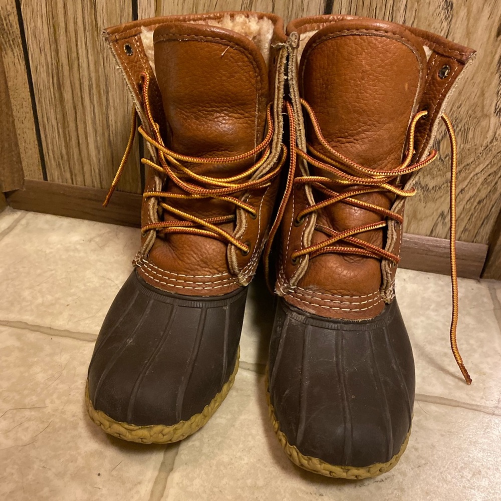Bean boots